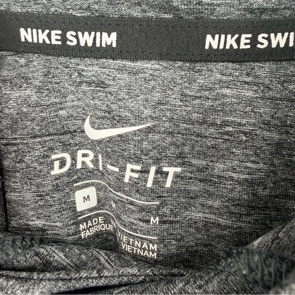 Nike Dri-Fit Gray Hooded‎ Long Sleeve Top UPF 40+ Size M